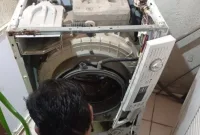 Penyebab Air Mesin Cuci Keluar Terus