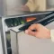 Cara Memperbaiki Pintu Kulkas Tidak Rapat